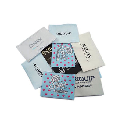 Letters Logo Straight Cut Hem Tags Colorful Damask Woven Labels For Apparel