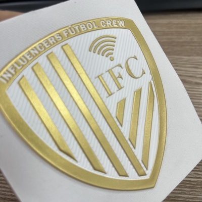 مصنع مخصص بقع عالية الجودة 3D رفع الشعار مقاوم للماء TPU نقل الحرارة بقع الحديد على الملابس ملصقات